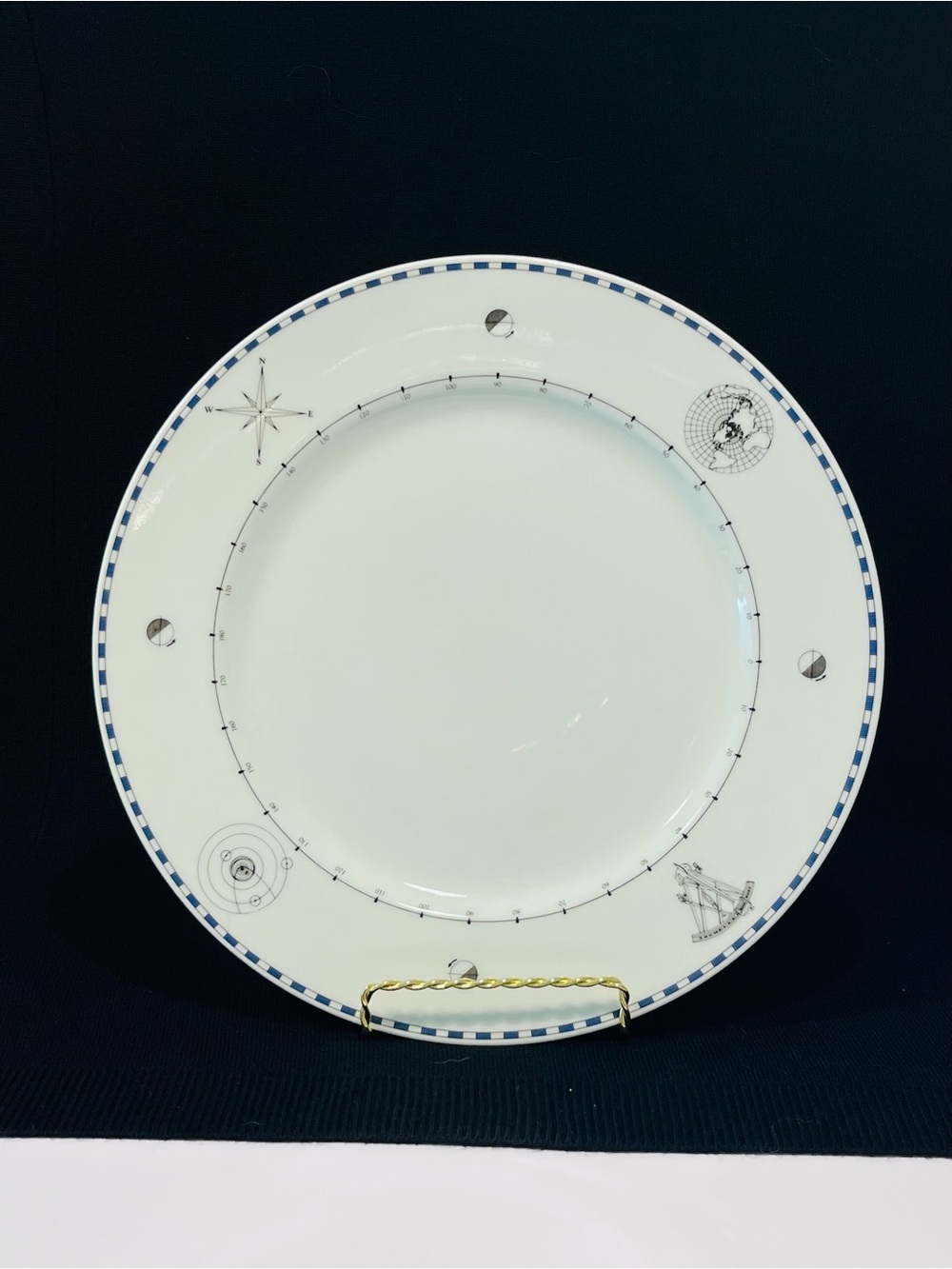 Sasaki World View 11” Diameter Serving Plate Designed by Erica Friedman in 1990.